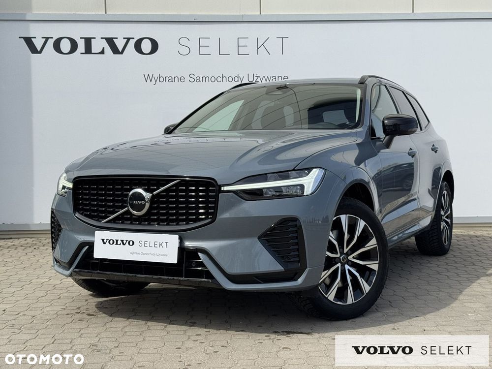 Volvo XC 60 B4 D AWD Plus Dark - 2