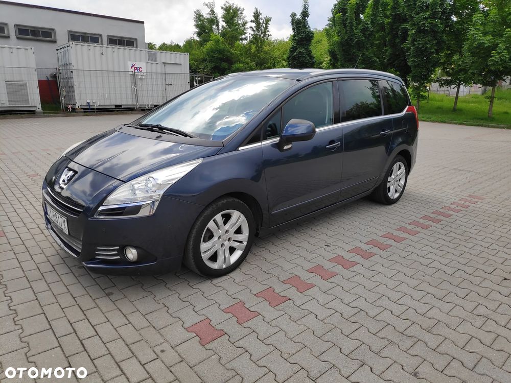 Peugeot 5008 1.6 THP Family - 1