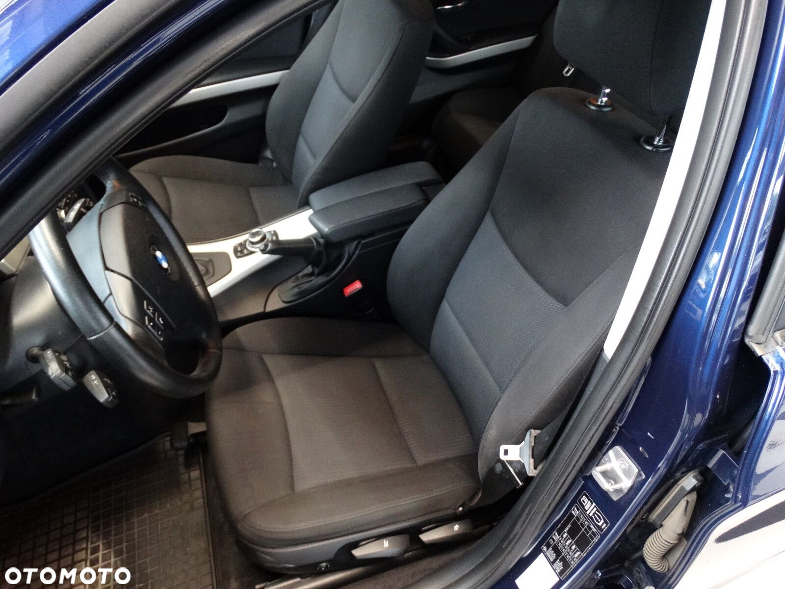 BMW Seria 3 - 12