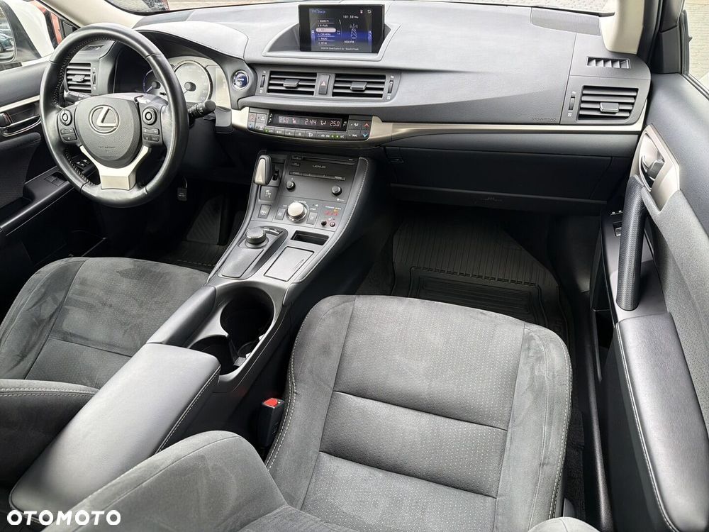 Lexus CT 200h Elegance EU6 - 17