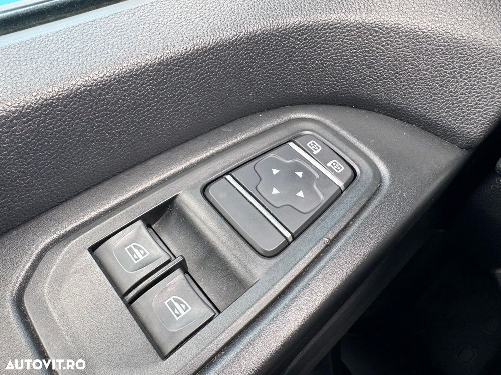 Renault Trafic - 20