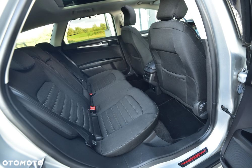 Ford Mondeo 2.0 EcoBlue Executive - 19