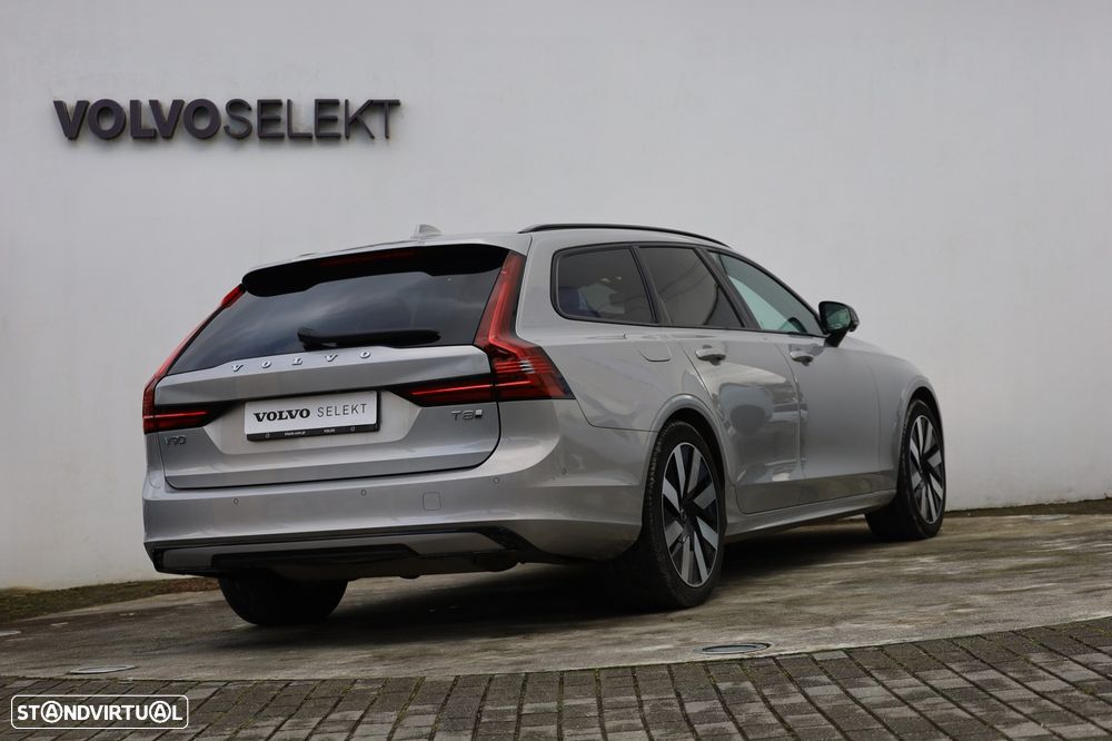 Volvo V90 2.0 T8 PHEV Plus Dark AWD - 35