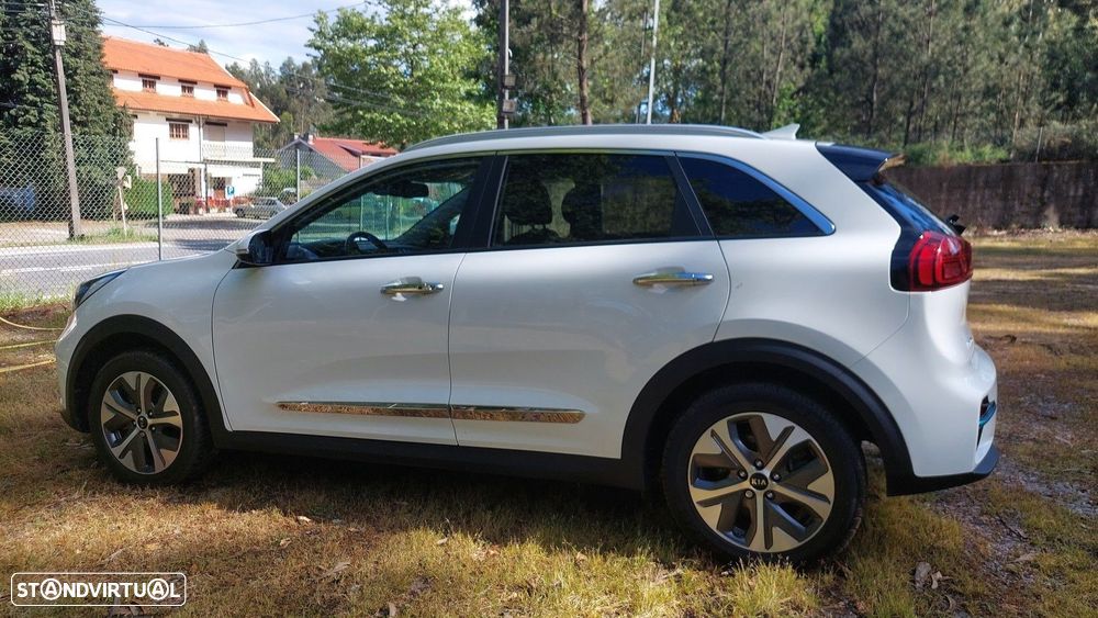 Kia e-Niro 64kWh - 11