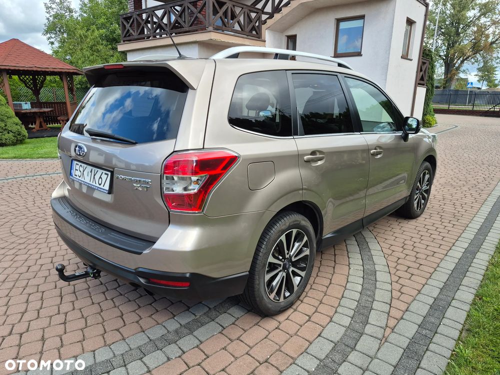 Subaru Forester 2.0XT Platinum Lineartronic - 7
