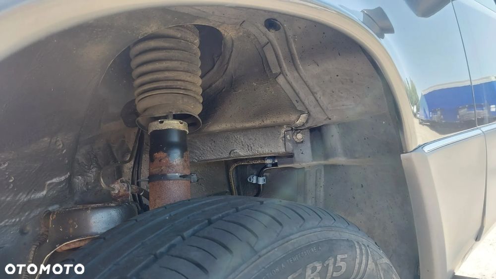 Mercedes-Benz W124 (1984-1993) - 16