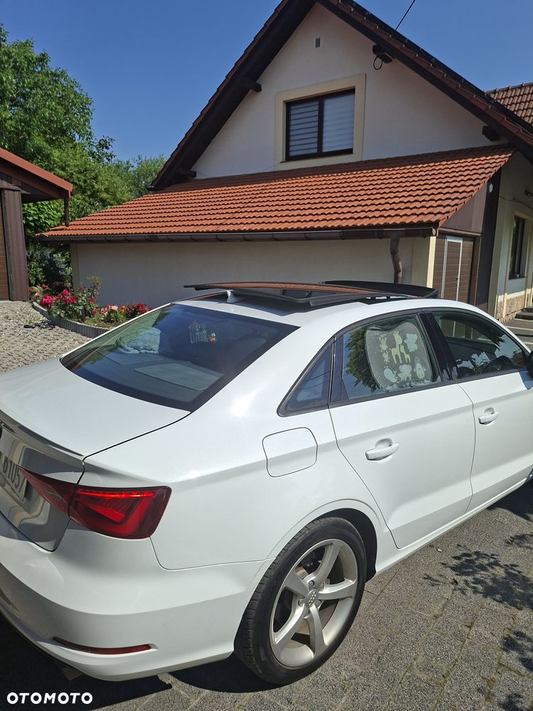 Audi A3 Sportback - 4