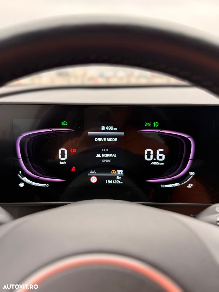 Kia Sportage 1.6 T-GDI MHEV 6MT 4x2 Business Line - 14