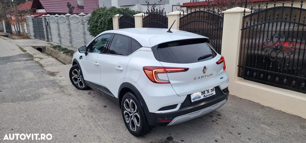 Renault Captur ver-tce-160-edc-gpf-intens - 34