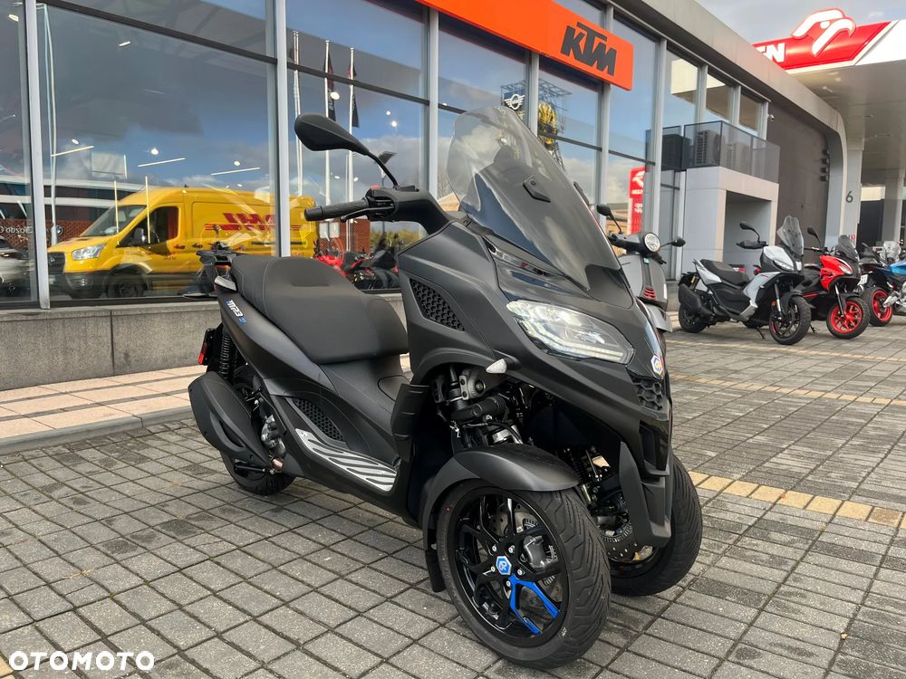 Piaggio MP-3