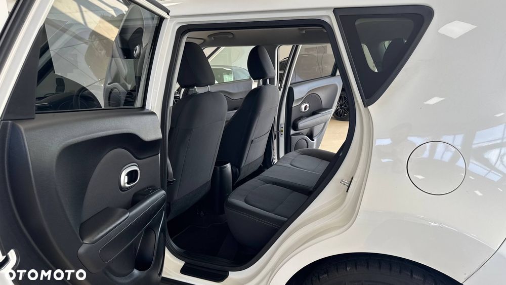 Kia Soul 1.6 GDI Dream Team Edition - 26