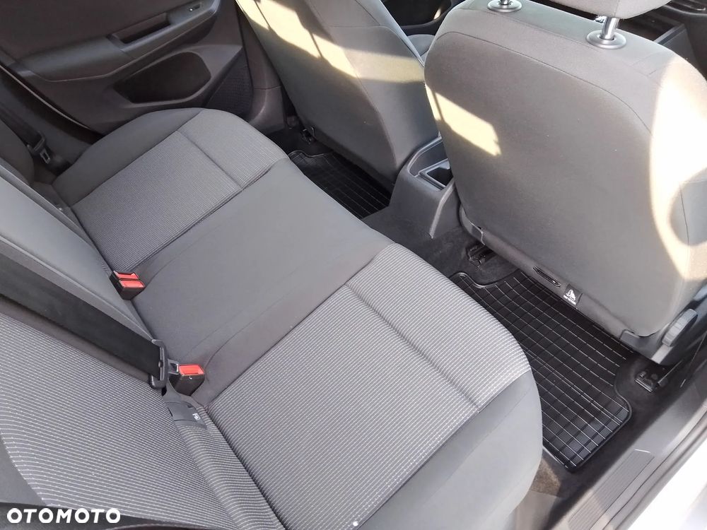 Volkswagen Golf 2.0 TDI - 7