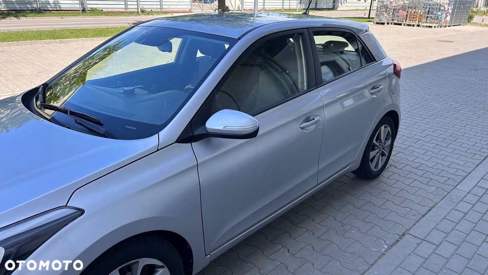Hyundai i20 1.2 BlueDrive Comfort - 10