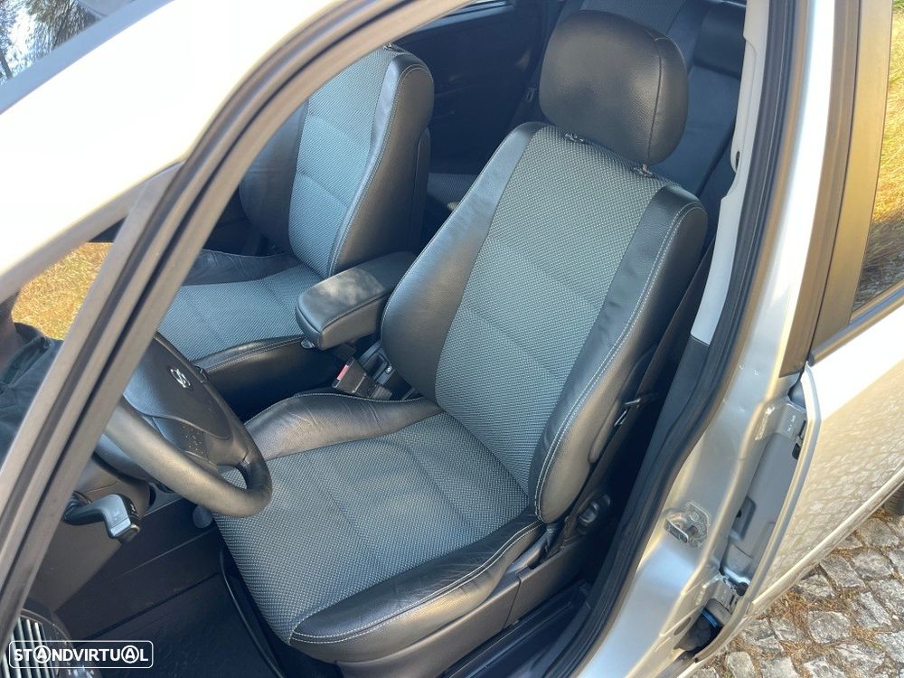 Opel Meriva 1.3 CDTI Cosmo - 23