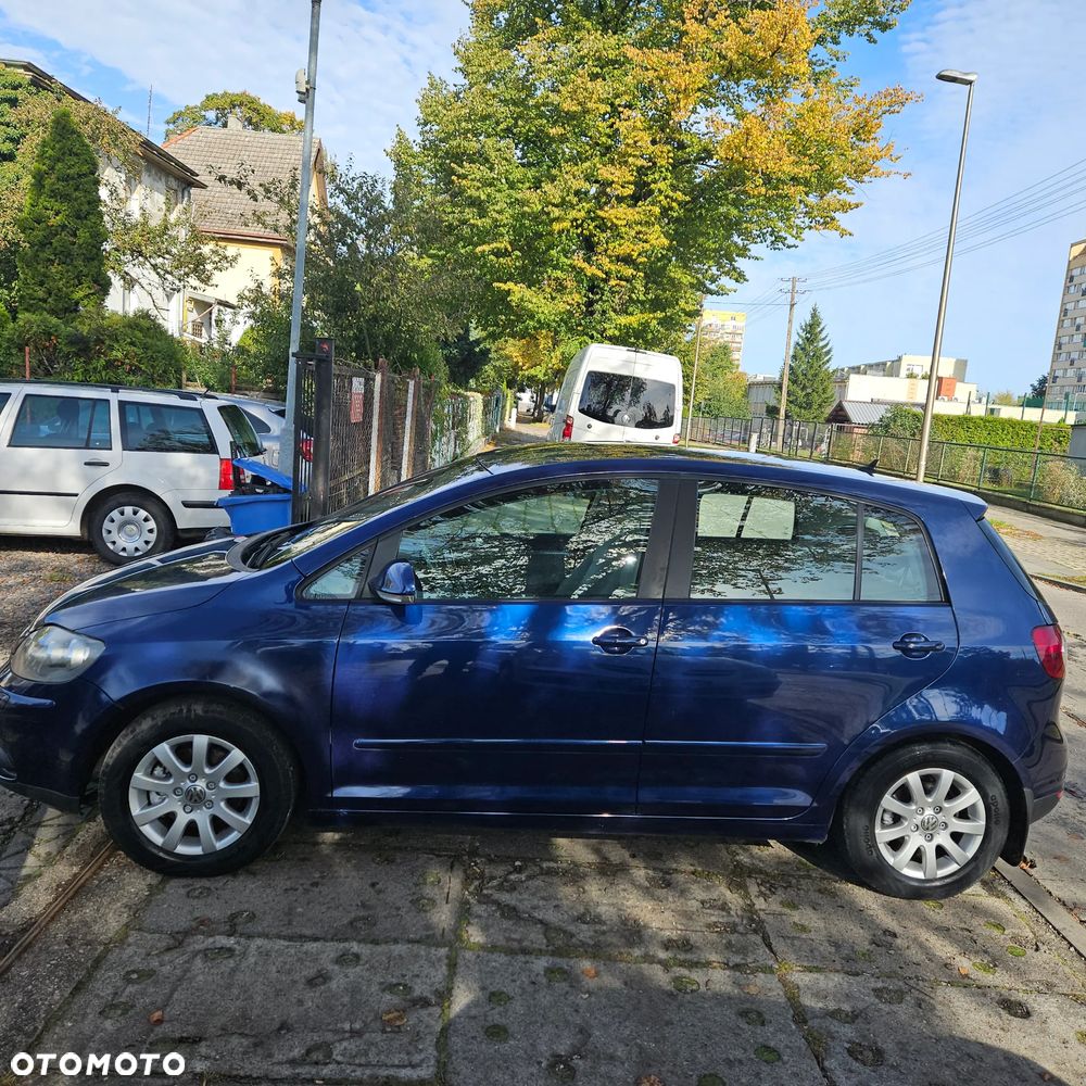 Volkswagen Golf Plus - 9