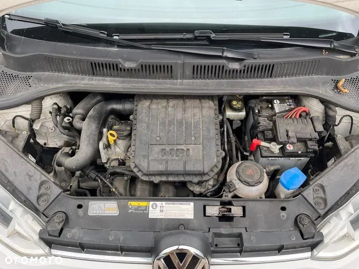 Volkswagen up! - 8