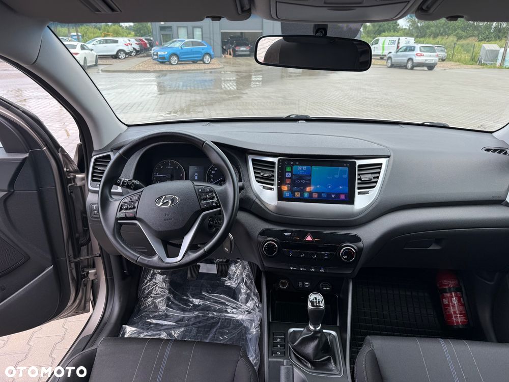 Hyundai Tucson blue 1.7 CRDi 2WD Style - 22