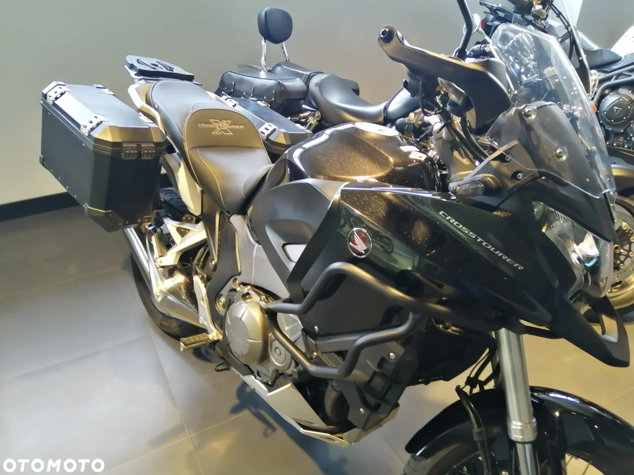 Honda VFR - 4