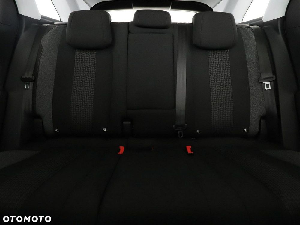 Peugeot 3008 BlueHDi 130 Stop & Start EAT8 Active Business-Paket - 19