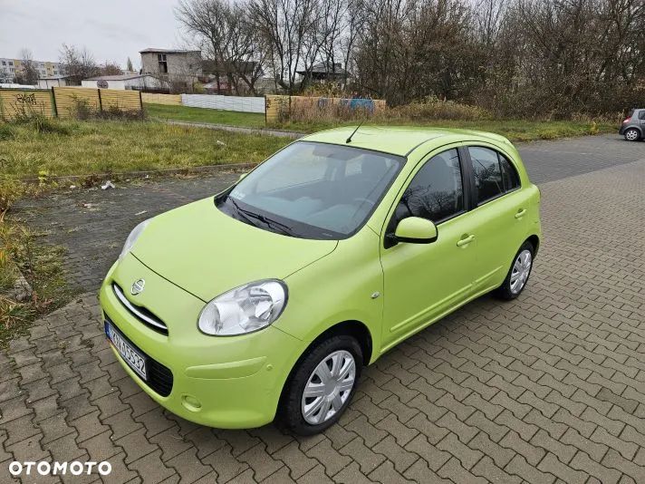 Nissan Micra - 1