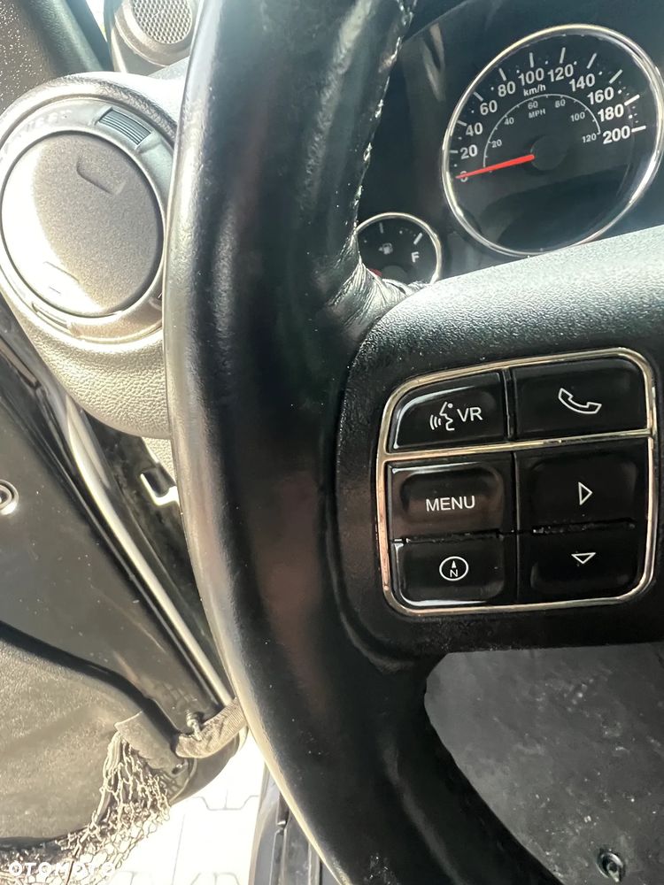 Jeep Wrangler 2.8 CRD DPF Sahara - 16