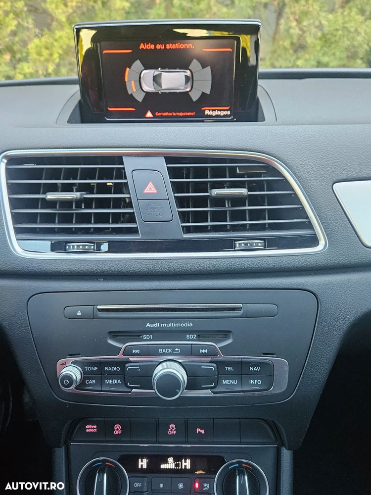 Audi Q3 2.0 TDI Quattro Stronic Design - 13