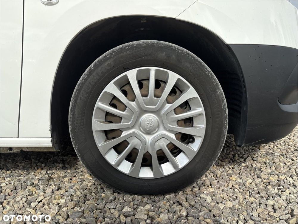 Toyota Proace City Verso 1.5 D-4D Combi - 17