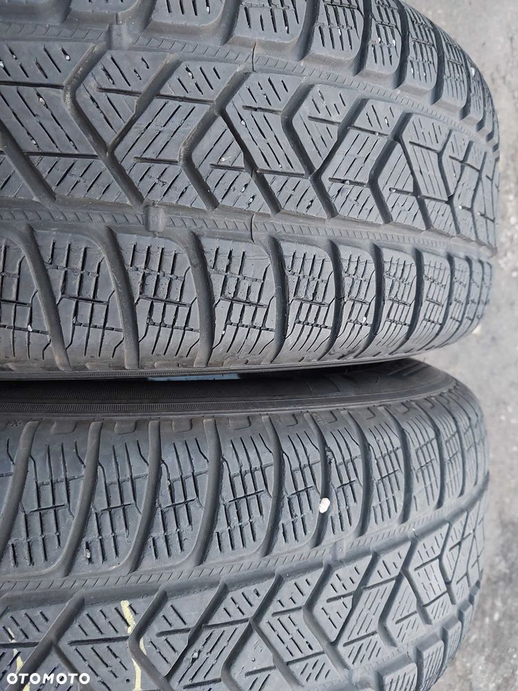 Opony zimowe 225.65.17 Pirelli 2020 rok Montaż - 1