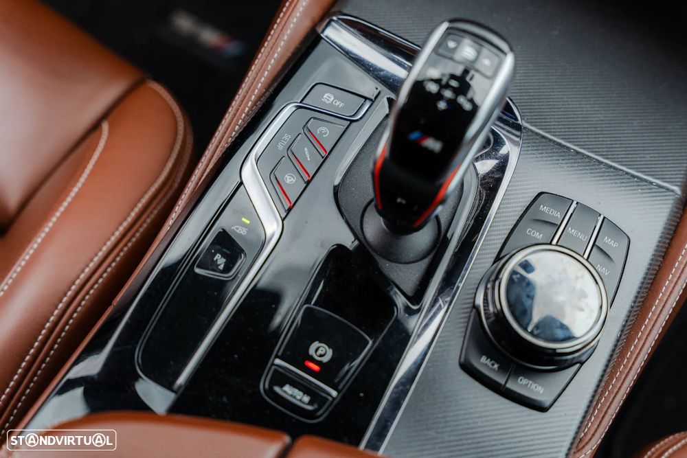 BMW M5 Competition - 22