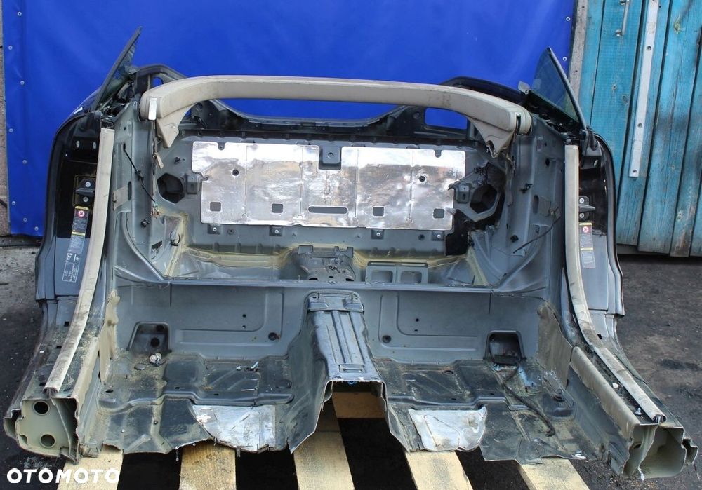 Ćwiartka lewa błotnik tył tylny lewy Mercedes SL R230 W230 SL500 SL350 197 - 8