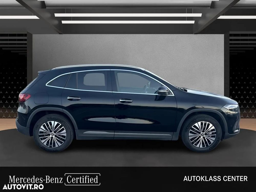 Mercedes-Benz EQA 250+ - 8