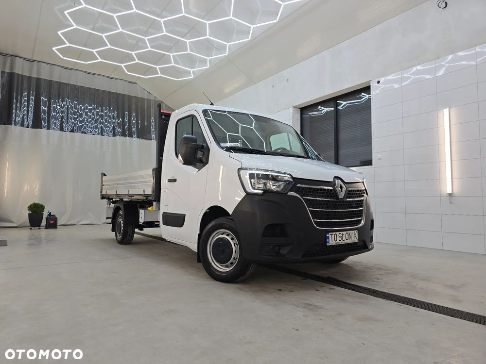 Renault MASTER 17Km WYWROTKA 3 STRONNA 1011Kg Ładowność SILNIK 2,3 AUTO NIE UŻYWANE NA GWARANCJI STAN NOWY NOWY NOWY SALON POLSKA TO SŁONIK BOGATE WYPOSAŻENIE HAK LEDY KLIMA TEMPOMAT - 5