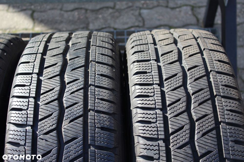4x 215/65r16c hankook winter i*cept lv 109/107t 21r 8mm - 3