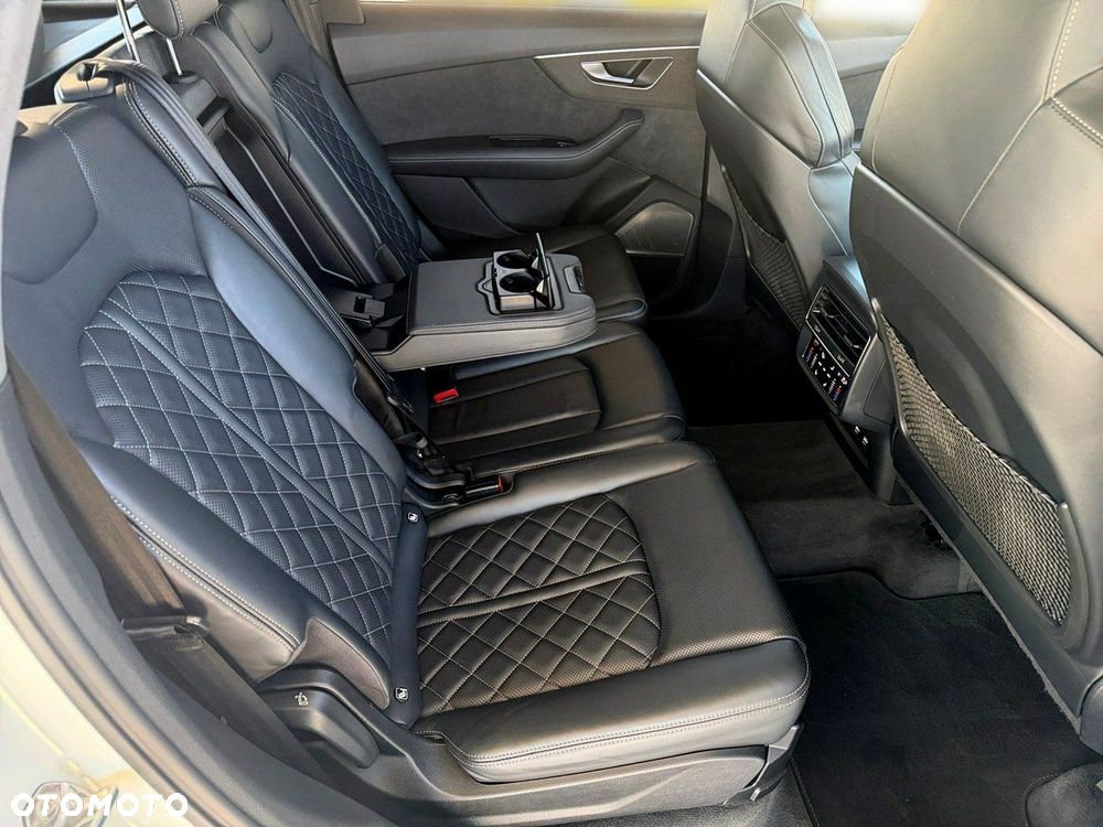 Audi SQ7 - 22