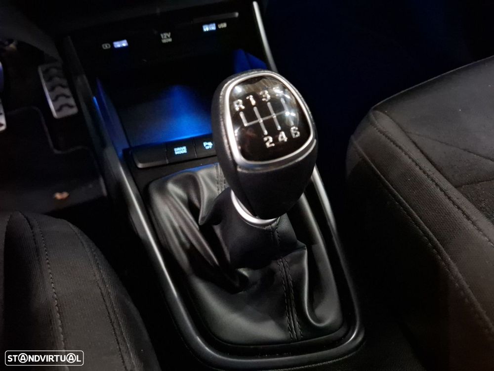 Hyundai Bayon 1.0 T-GDI Premium TT - 18