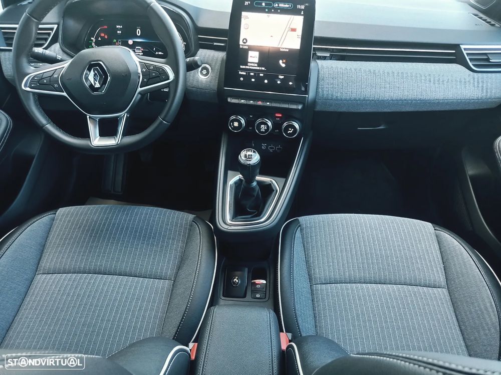 Renault Clio - 9