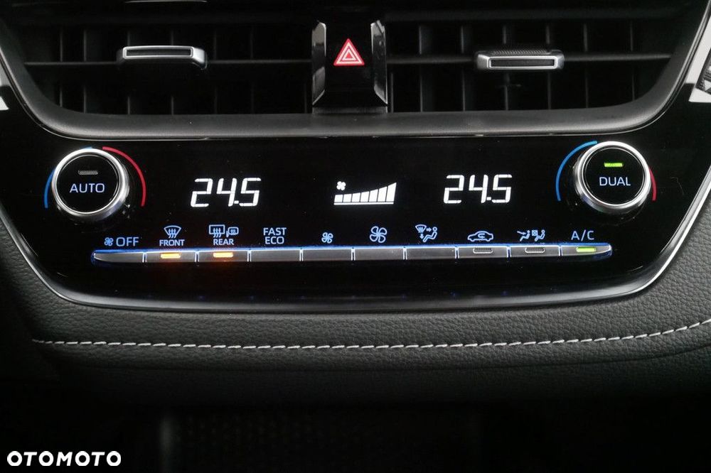 Toyota Corolla 1.8 Hybrid Comfort - 19