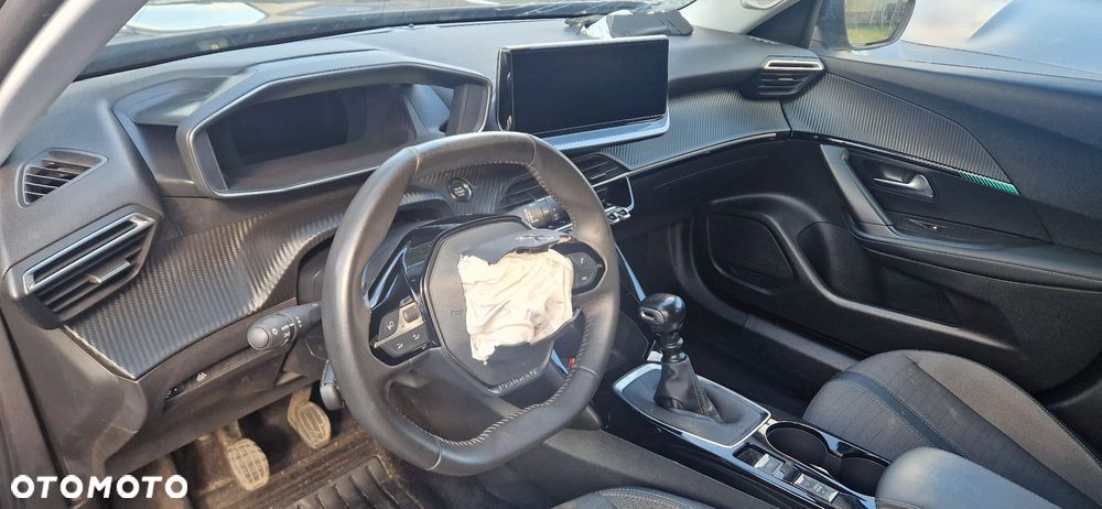 Peugeot 2008 PureTech 100 Allure - 1