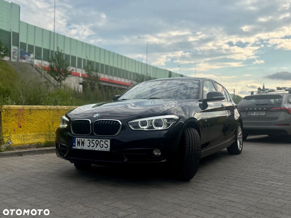 BMW Seria 1 120i Sport Line - 1