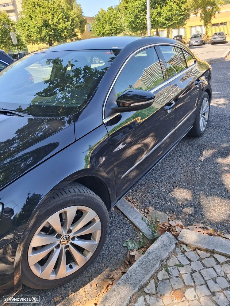 VW Passat CC 2.0 TDi BlueMotion - 5