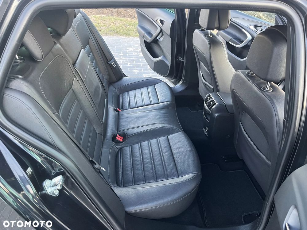 Opel Insignia - 21