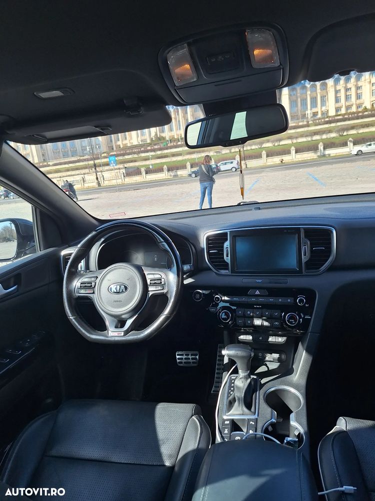 Kia Sportage 2,0 CRDI AWD Aut. GT Line - 8