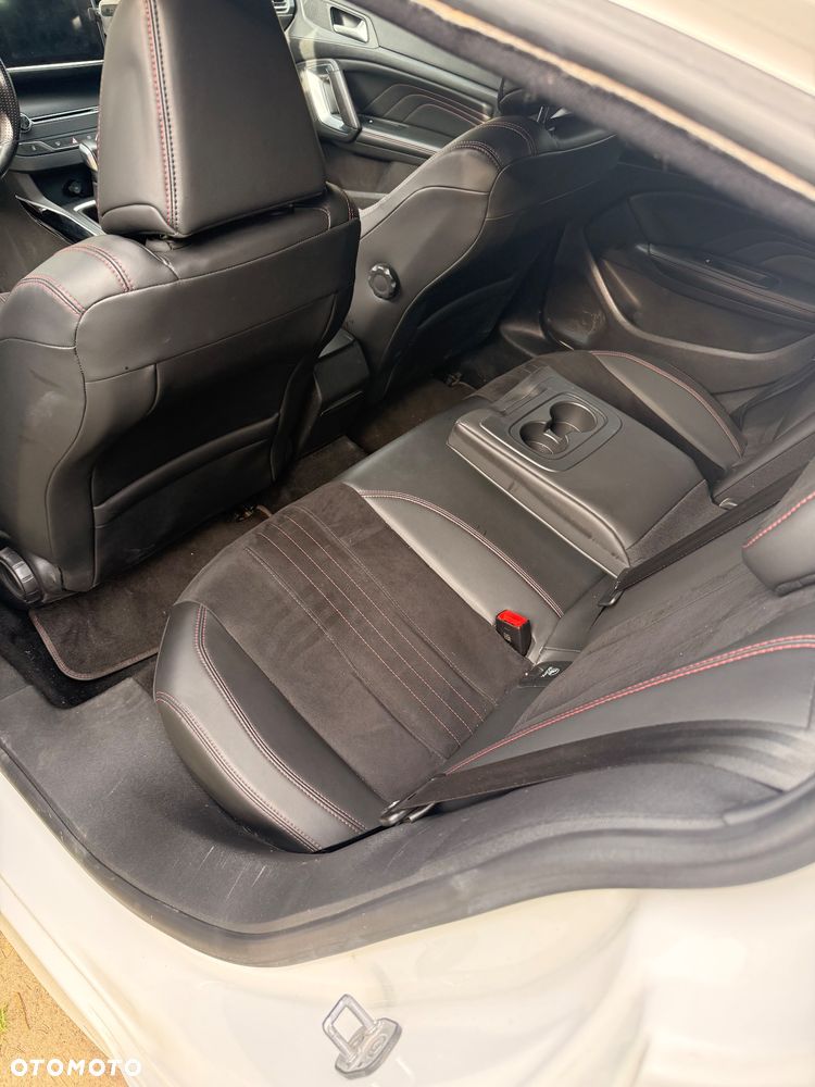Peugeot 308 BlueHDi 180 EAT6 GT - 16