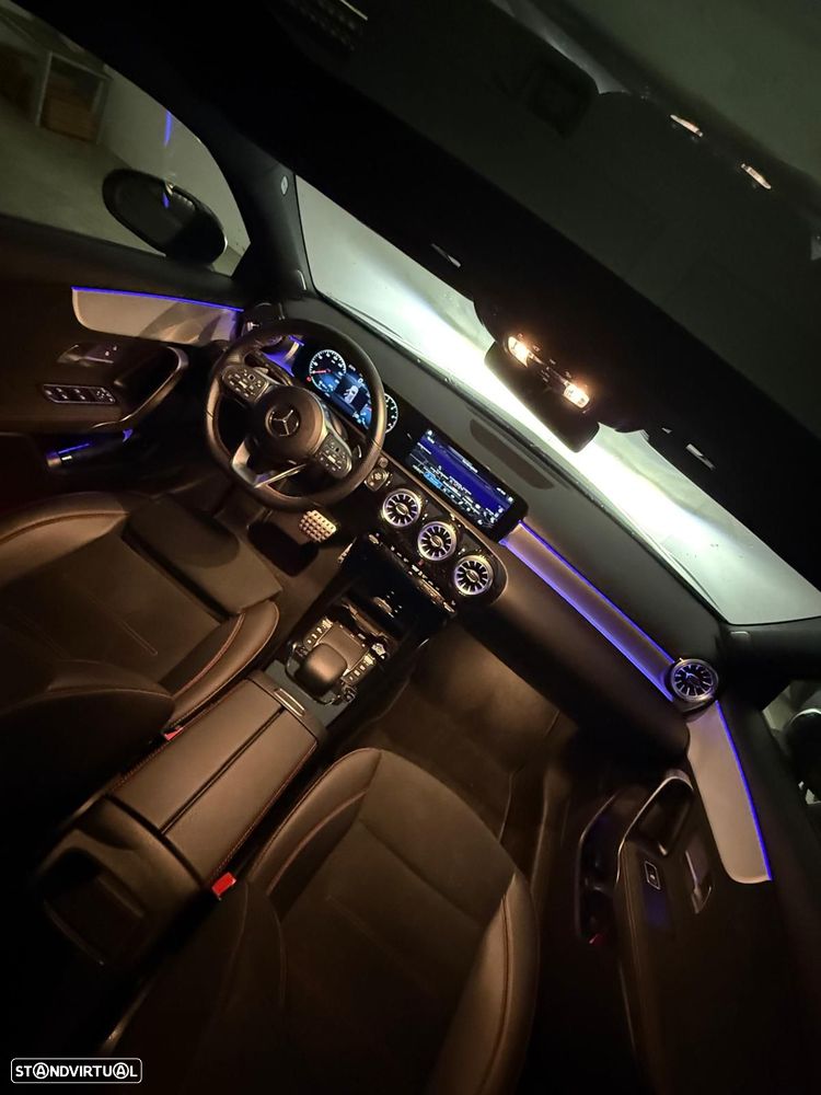 Mercedes-Benz A 200 AMG Line Aut. - 13