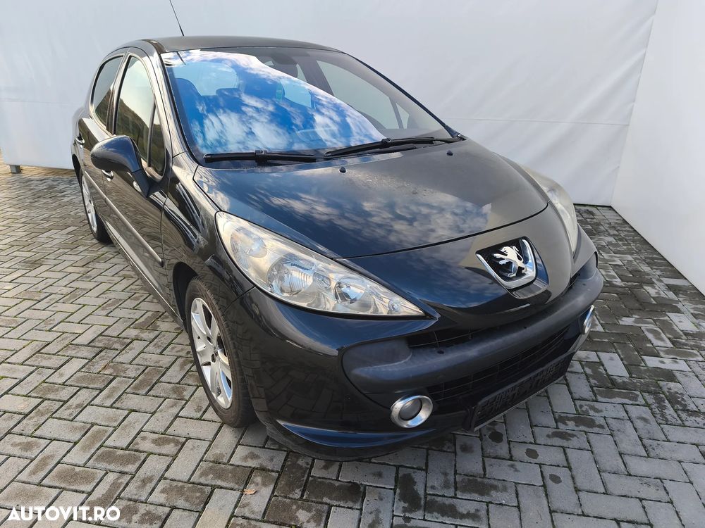 Peugeot 207 1.6HDI Trendy - 7
