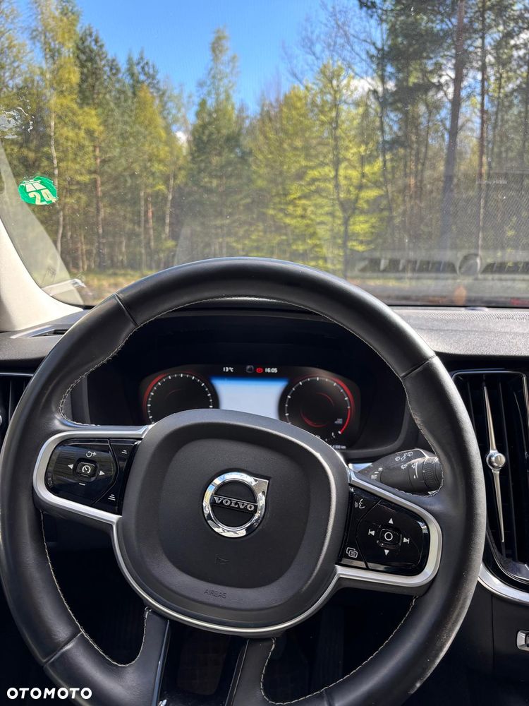 Volvo V60 T4 Momentum - 22