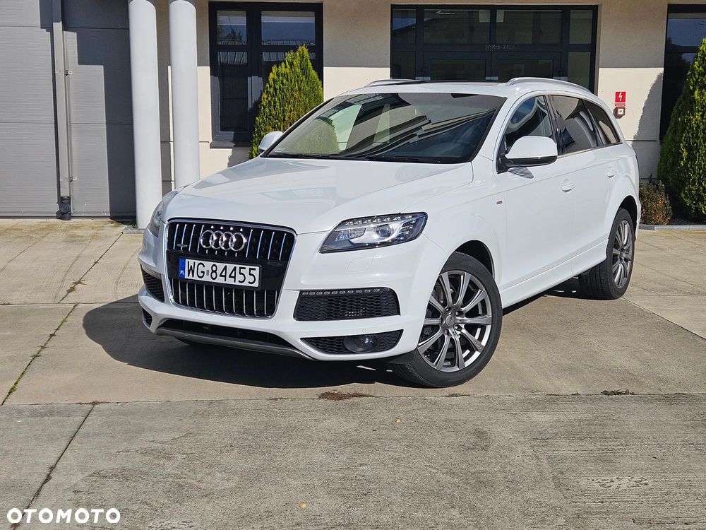 Audi Q7 - 1