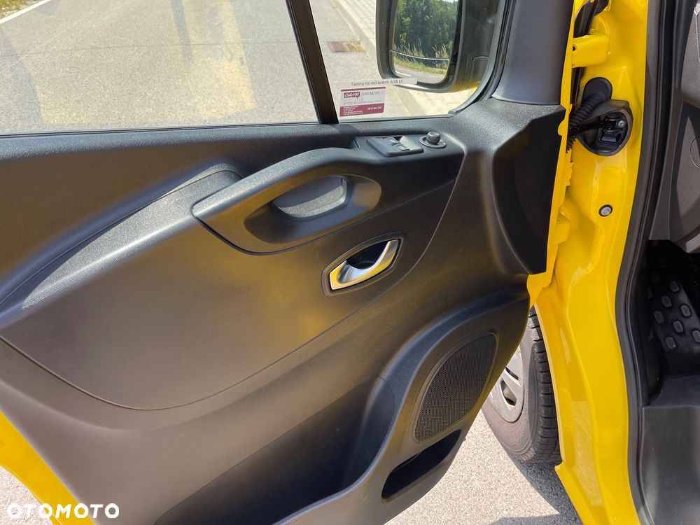 Renault Trafic - 20