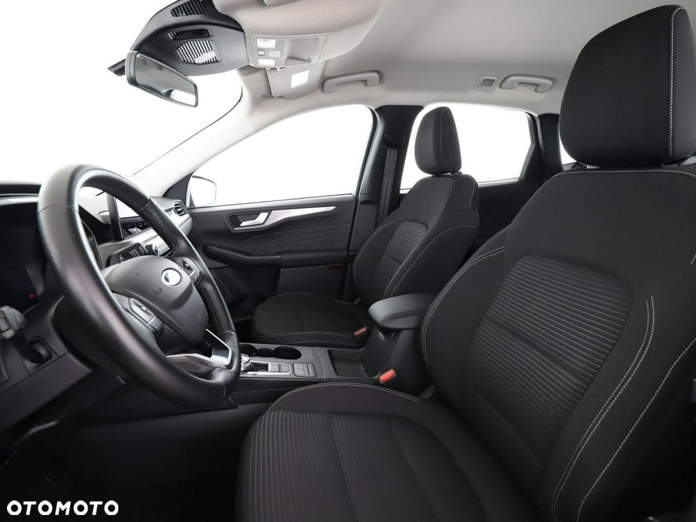 Ford Kuga 2.5 FHEV FWD Titanium eCVT - 14