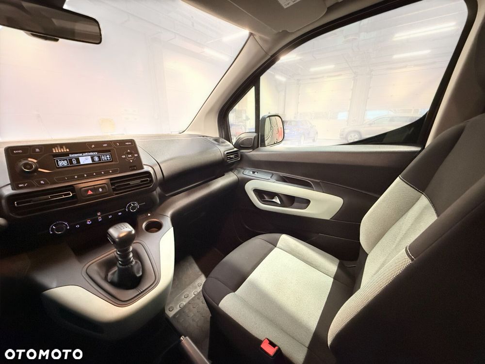 Citroën Berlingo M 1.2 PureTech Feel S&S - 24